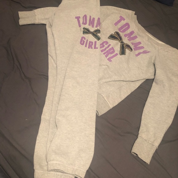 Women’s Tommy Girl Set - Picture 1 of 6